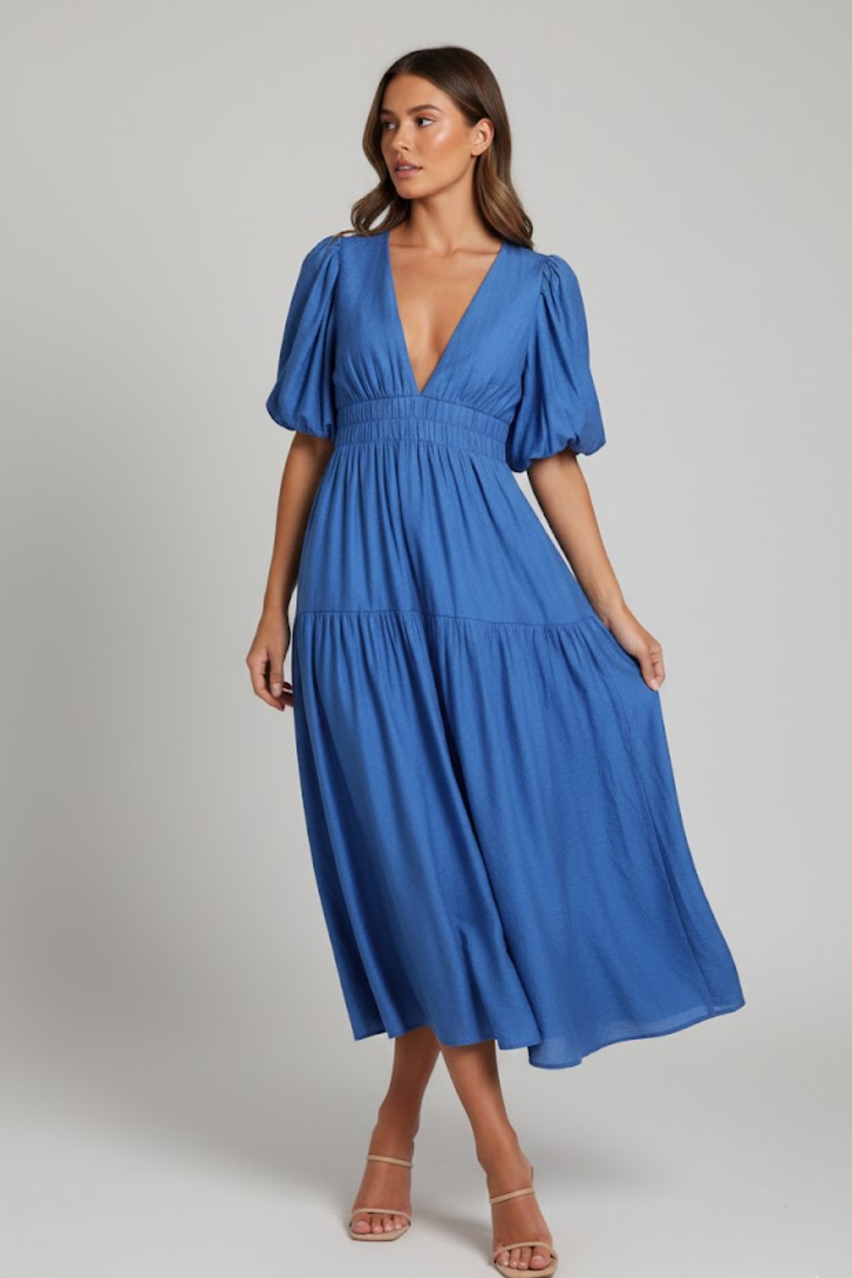 tiered midi dress with puff sleeves, blue - worn view